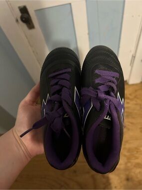 Kids Black and Purple Soccer Shoes
